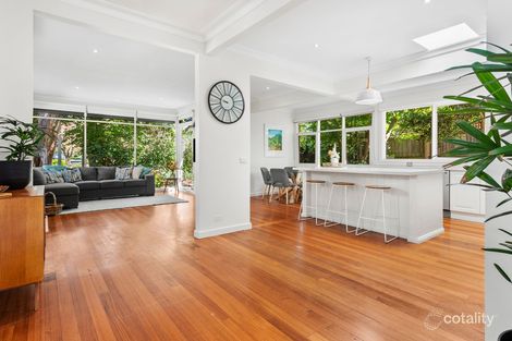 Property photo of 12 Orchard Grove Frankston South VIC 3199