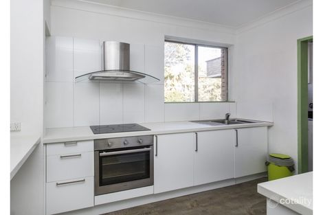 Property photo of 2/18 Avon Road Dee Why NSW 2099