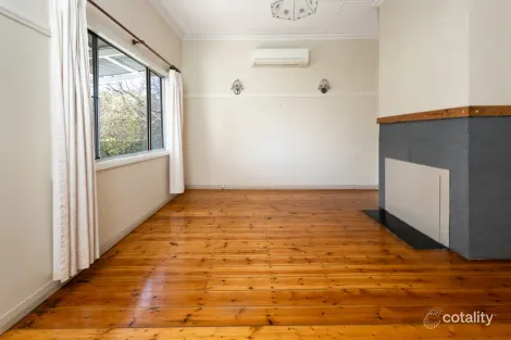 Property photo of 28 Macpherson Street Hamilton VIC 3300