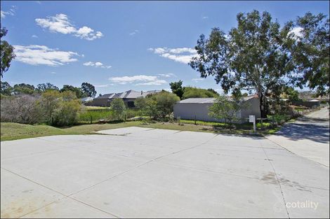 Property photo of 1 Willaring Drive Beckenham WA 6107