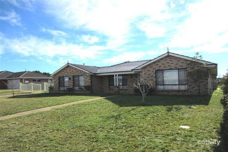 Property photo of 16 Brennan Crescent Oberon NSW 2787