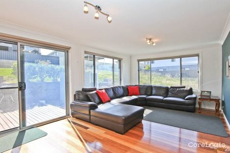 Property photo of 16 The Hill Valentine NSW 2280