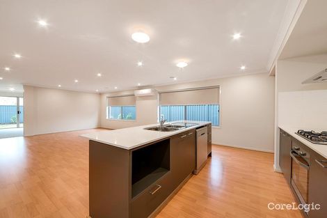 Property photo of 4 Easter Way Cranbourne East VIC 3977