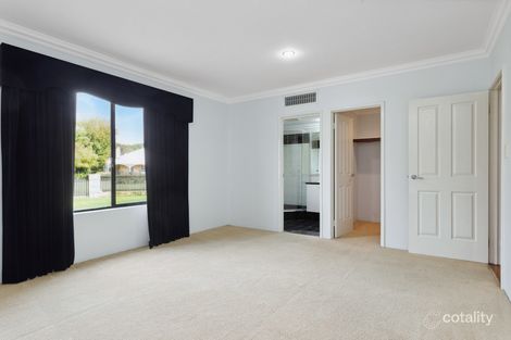 Property photo of 11 Smallbrook Retreat Caversham WA 6055