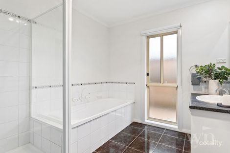 Property photo of 6 Creighton Way Mornington VIC 3931