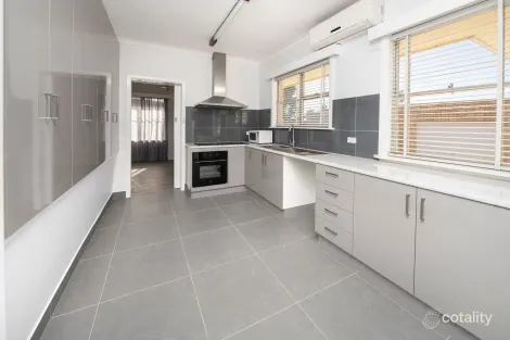 Property photo of 71 Murlong Street Swan Hill VIC 3585