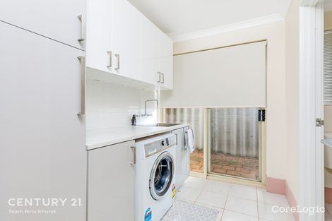 Property photo of 15 Hakea Plaza Canning Vale WA 6155