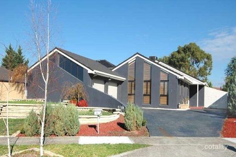 Property photo of 3 Harsburg Court Taylors Lakes VIC 3038