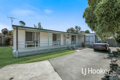 Property photo of 26 Woodlands Crescent Narre Warren VIC 3805