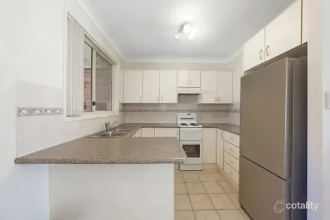 Property photo of 4/6 Louisa Avenue Highfields NSW 2289