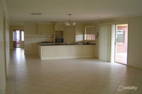 Property photo of 3 Rocklands Crescent Kialla VIC 3631