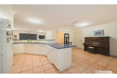 Property photo of 42 Carara Drive Kawana QLD 4701
