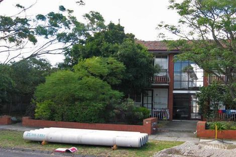 Property photo of 2/15 Rosedale Avenue Glen Huntly VIC 3163