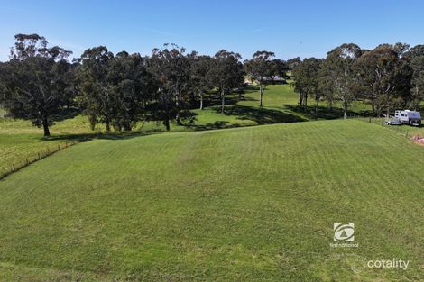 Property photo of 76 Wombat Close Nicholson VIC 3882