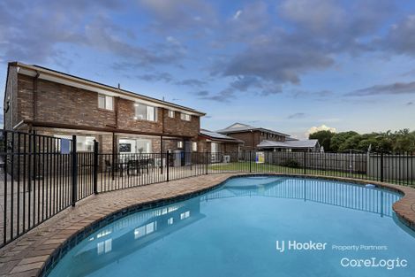 Property photo of 12 McKinley Court Stretton QLD 4116