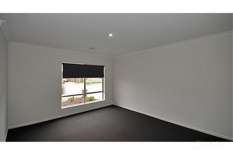 13 Rachel Tce, Maiden Gully, VIC 3551