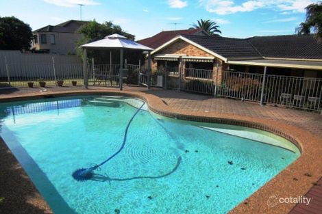 Property photo of 6 Tagula Place Glenfield NSW 2167