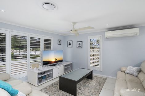 Property photo of 4 Bernadette Place Highland Park QLD 4211