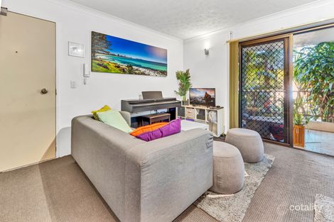 Property photo of 2/268 Stanhill Drive Surfers Paradise QLD 4217