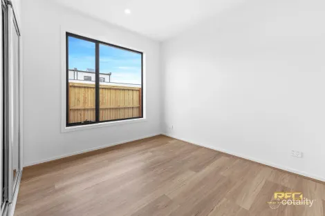 Property photo of 40 Anghor Drive Fraser Rise VIC 3336