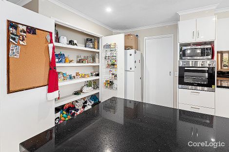 Property photo of 6 Ruffles Court Cranbourne West VIC 3977