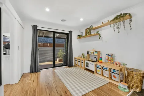 Property photo of 5 Flinders Street Sunbury VIC 3429