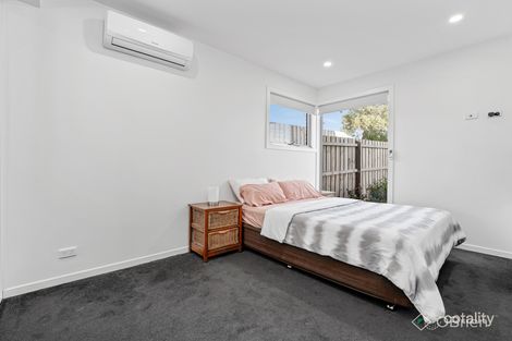 Property photo of 1/151 Hall Road Carrum Downs VIC 3201