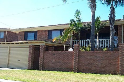 Property photo of 18 Bredhurst Road Marangaroo WA 6064