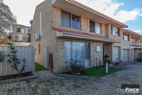 Property photo of 4/17 Wheatcroft Street Scarborough WA 6019