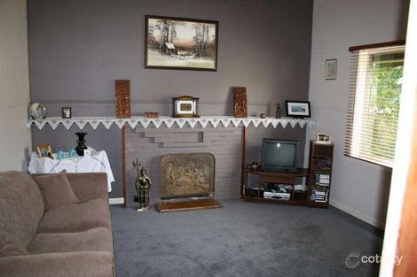 Property photo of 117 Drummond Street Dennington VIC 3280