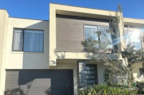 22 Mortlake Dr, Officer South, VIC 3809