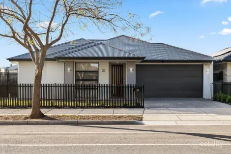 Property photo of 215 Newton Boulevard Munno Para SA 5115
