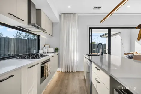 Property photo of 215 Newton Boulevard Munno Para SA 5115