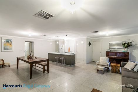 Property photo of 16 Lugano Terrace Beeliar WA 6164