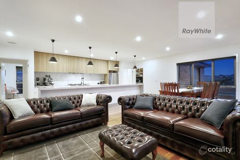 Property photo of 2/4 Tindale Court Attwood VIC 3049