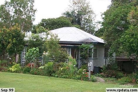 19 University Rd, Mitchelton, QLD 4053