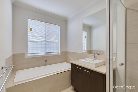 Property photo of 5 Yalmy Avenue Wollert VIC 3750