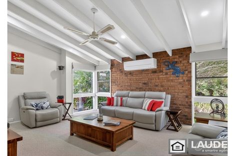 Property photo of 14 Oceanic Place Old Bar NSW 2430
