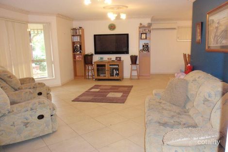 Property photo of 3 Serena Court Birkdale QLD 4159