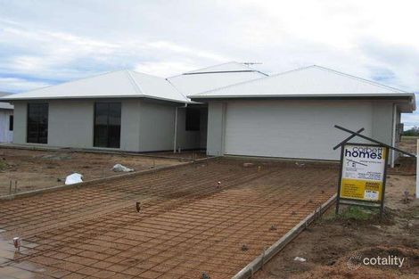 22 Glovar St, Emerald, QLD 4720