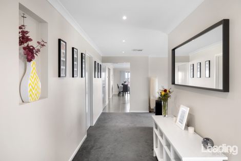 Property photo of 28 Wedmore Crescent Sunbury VIC 3429