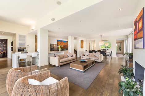 Property photo of 4 Ledbury Court Toorak VIC 3142