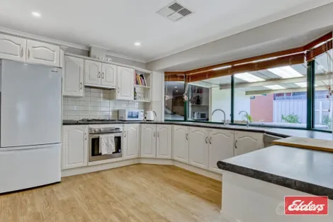 Property photo of 2 Rossiter Drive Evanston Park SA 5116