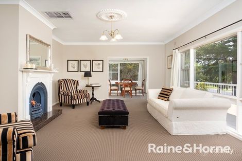 Property photo of 20 Wilks Avenue Kooringal NSW 2650