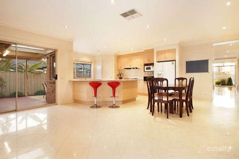 Property photo of 28 Merri Drive Waterways VIC 3195