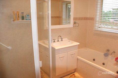 Property photo of 4 Hawick Street Valley View SA 5093