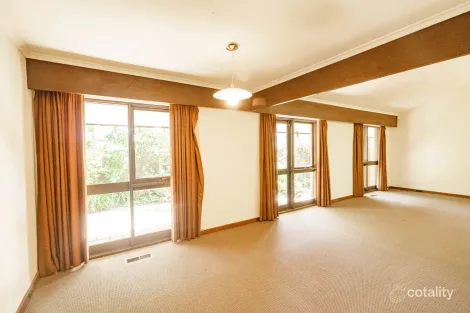Property photo of 67 Lynch Crescent Brighton VIC 3186