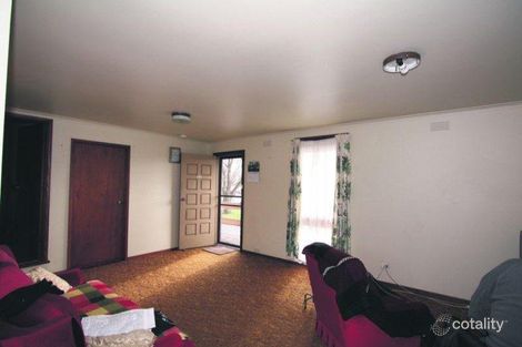 Property photo of 1 Leura Court Camperdown VIC 3260