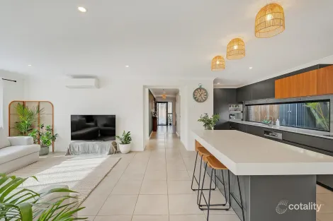 Property photo of 2/34 Kell Mather Drive Lennox Head NSW 2478