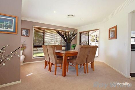 Property photo of 15 Capella Place Bridgeman Downs QLD 4035